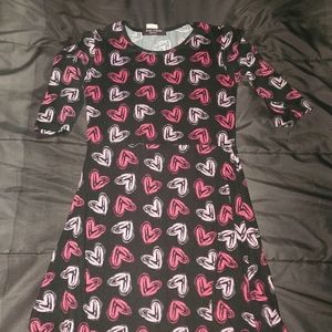 girl med dress black with hearts